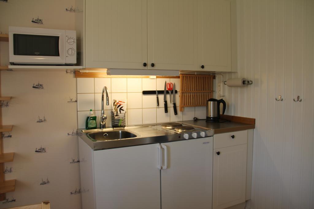 Ramsviks Overgard Hostel Hunnebostrand Phòng bức ảnh